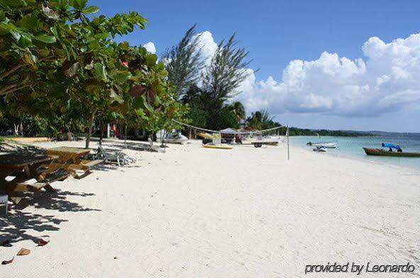 Our Past Time Hotel Negril Exteriör bild